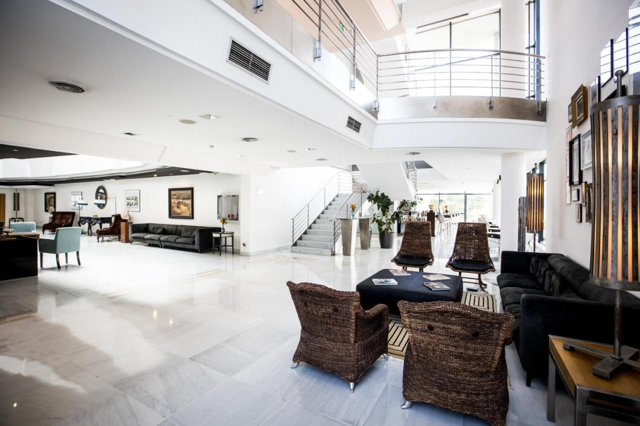 ויגו Pazo Los Escudos Hotel Spa & Resort מראה חיצוני תמונה The lobby of the hotel